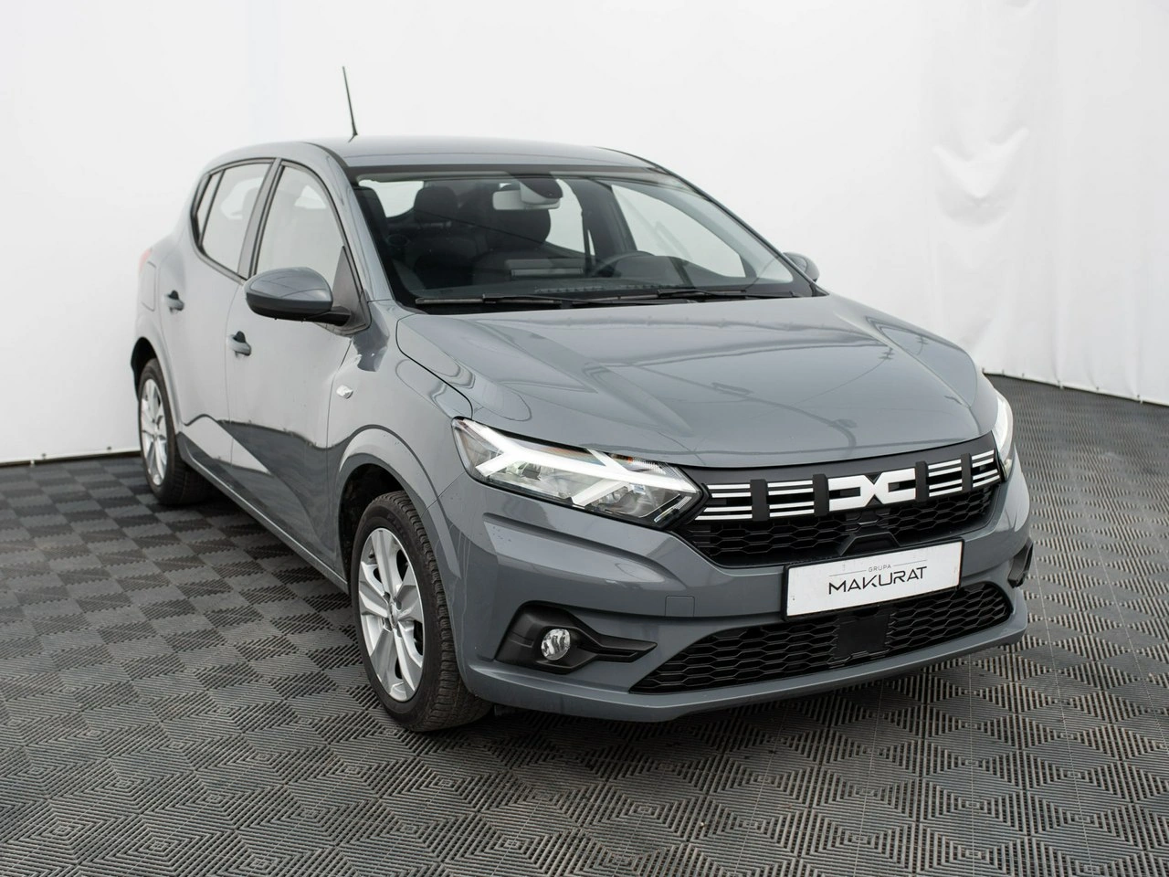 Dacia Sandero - Zdjęcie 2