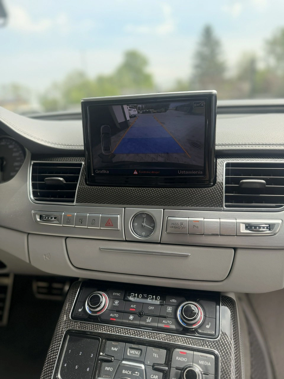 Audi S8 - Zdjęcie 18