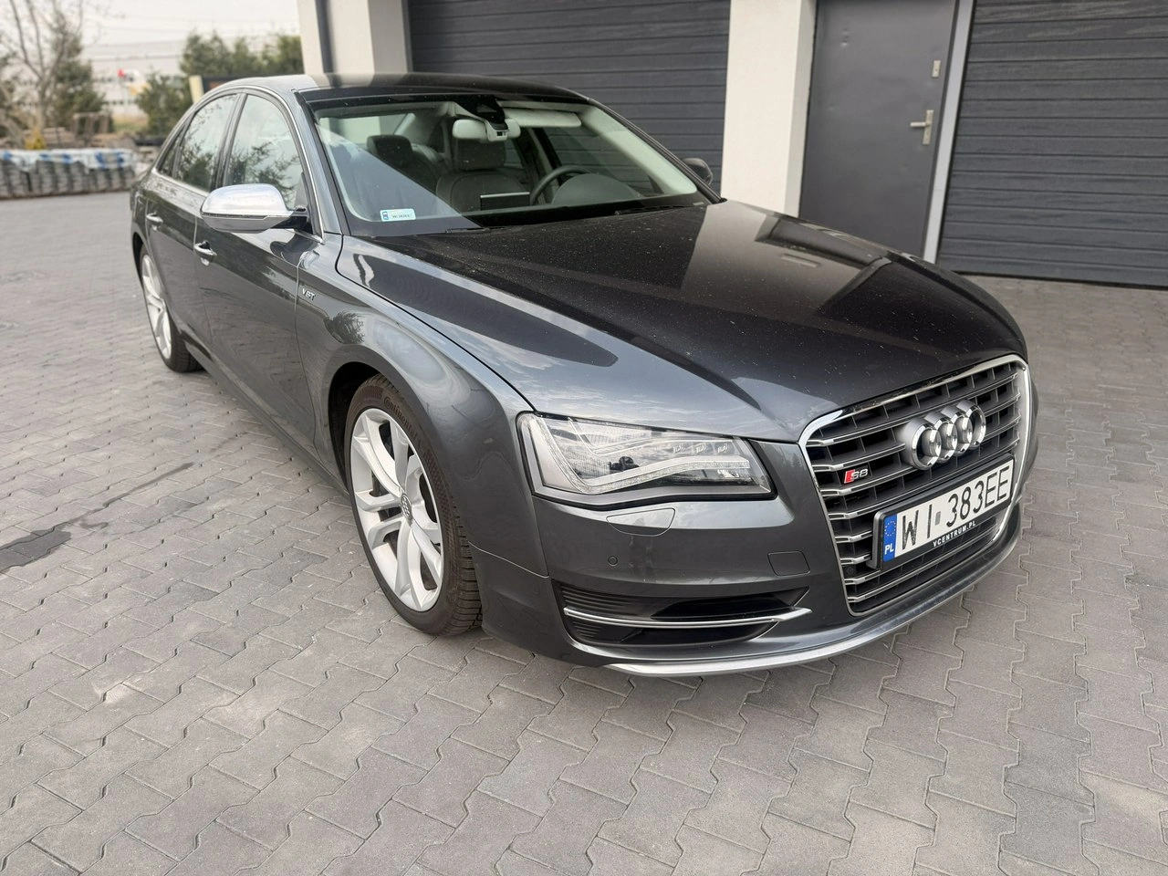 Audi S8 - Zdjęcie 1