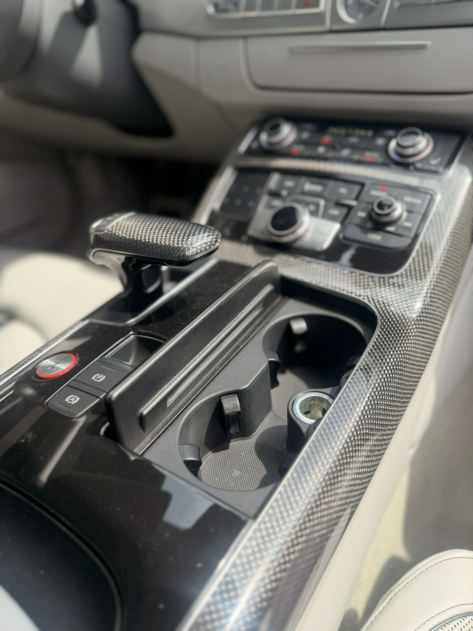Audi S8 - Zdjęcie 20
