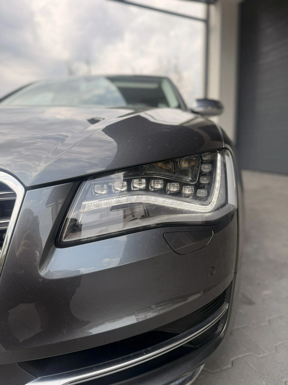 Audi S8 - Zdjęcie 28