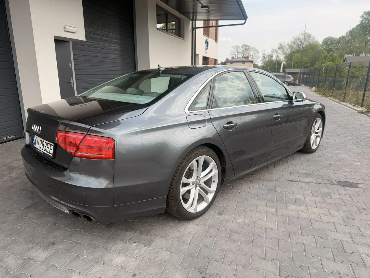 Audi S8 - Zdjęcie 6
