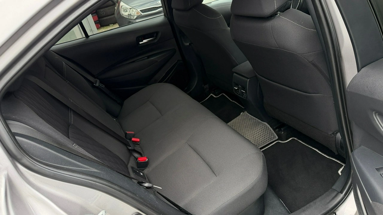 Toyota Corolla - Zdjęcie 22
