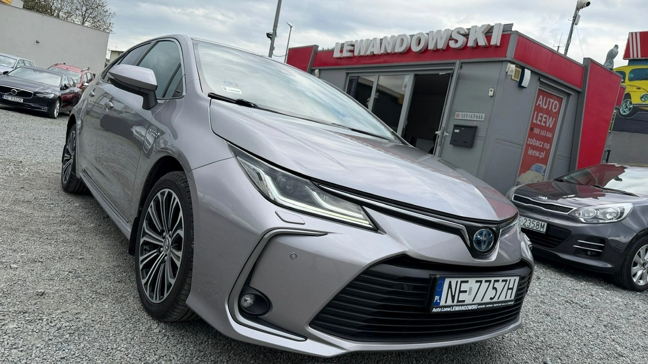 Toyota Corolla - Główne zdjęcie
