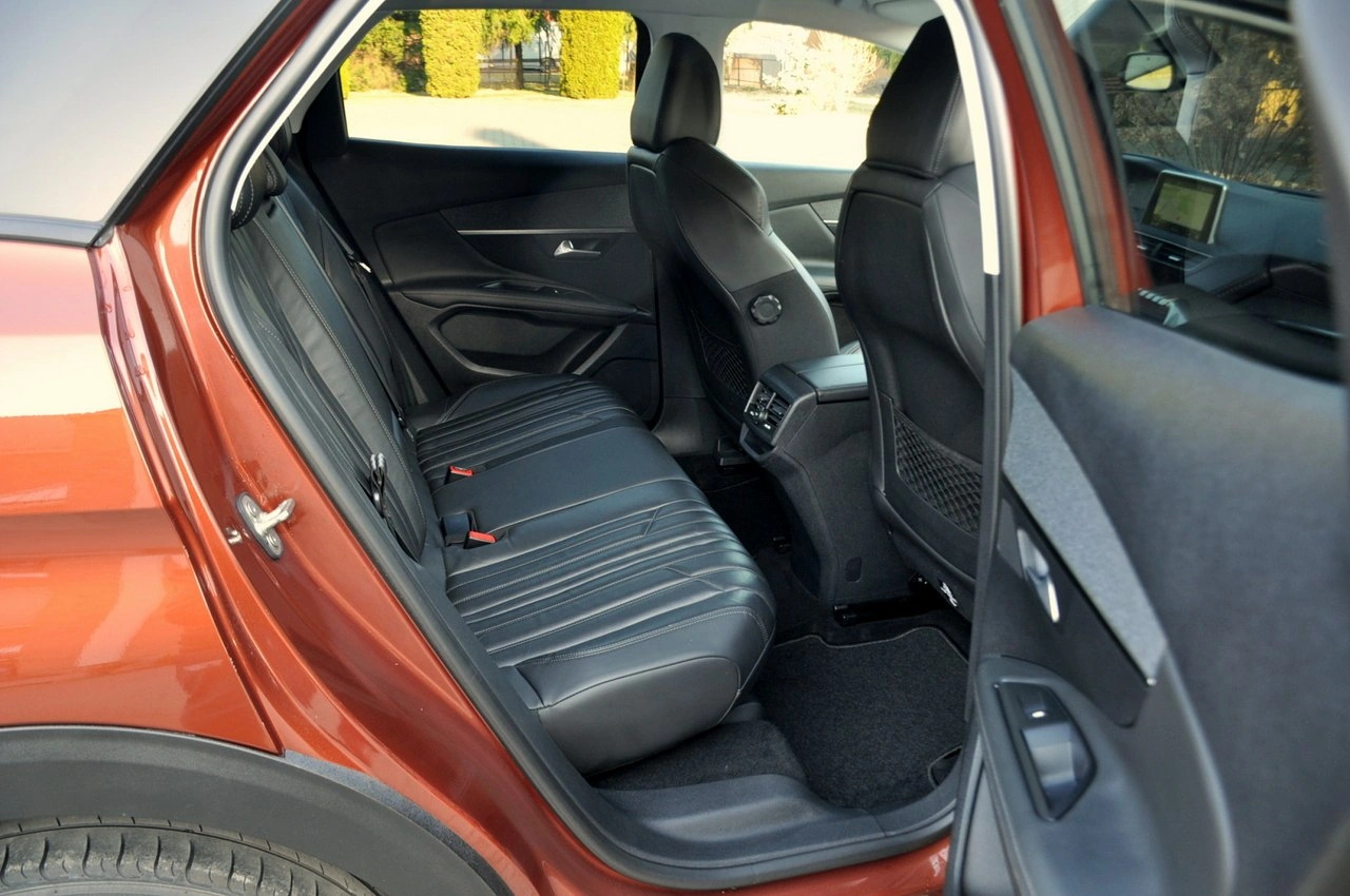 Peugeot 3008 - Zdjęcie 18