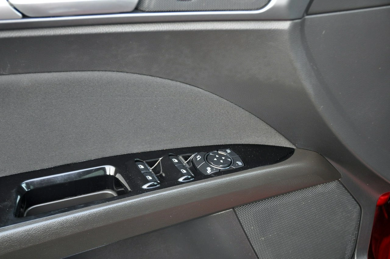 Ford Mondeo - Zdjęcie 36