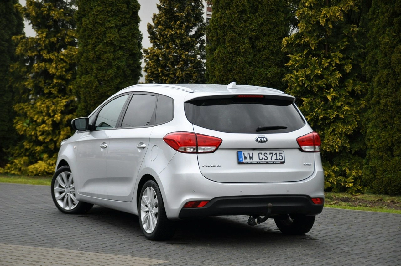 Kia Carens - Zdjęcie 13
