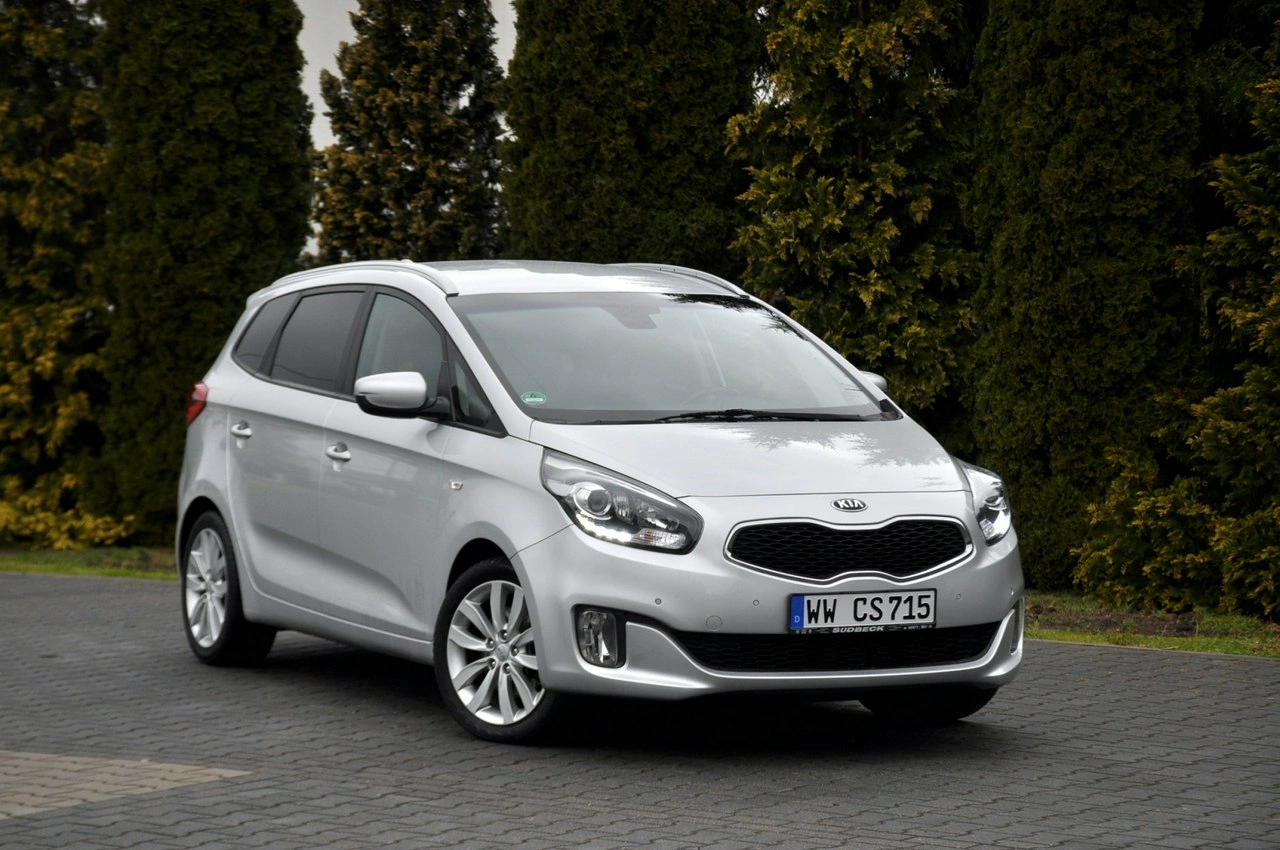 Kia Carens - Zdjęcie 1