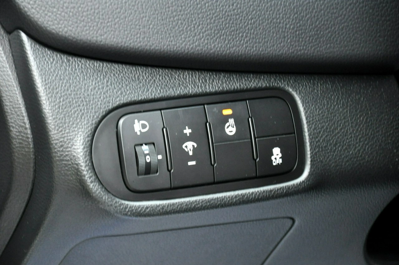 Kia Carens - Zdjęcie 35