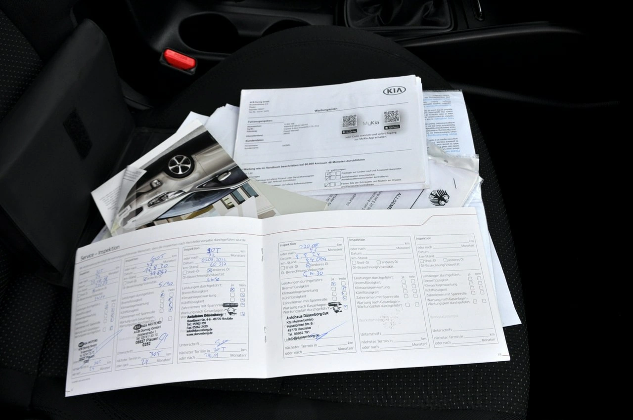 Kia Carens - Zdjęcie 39