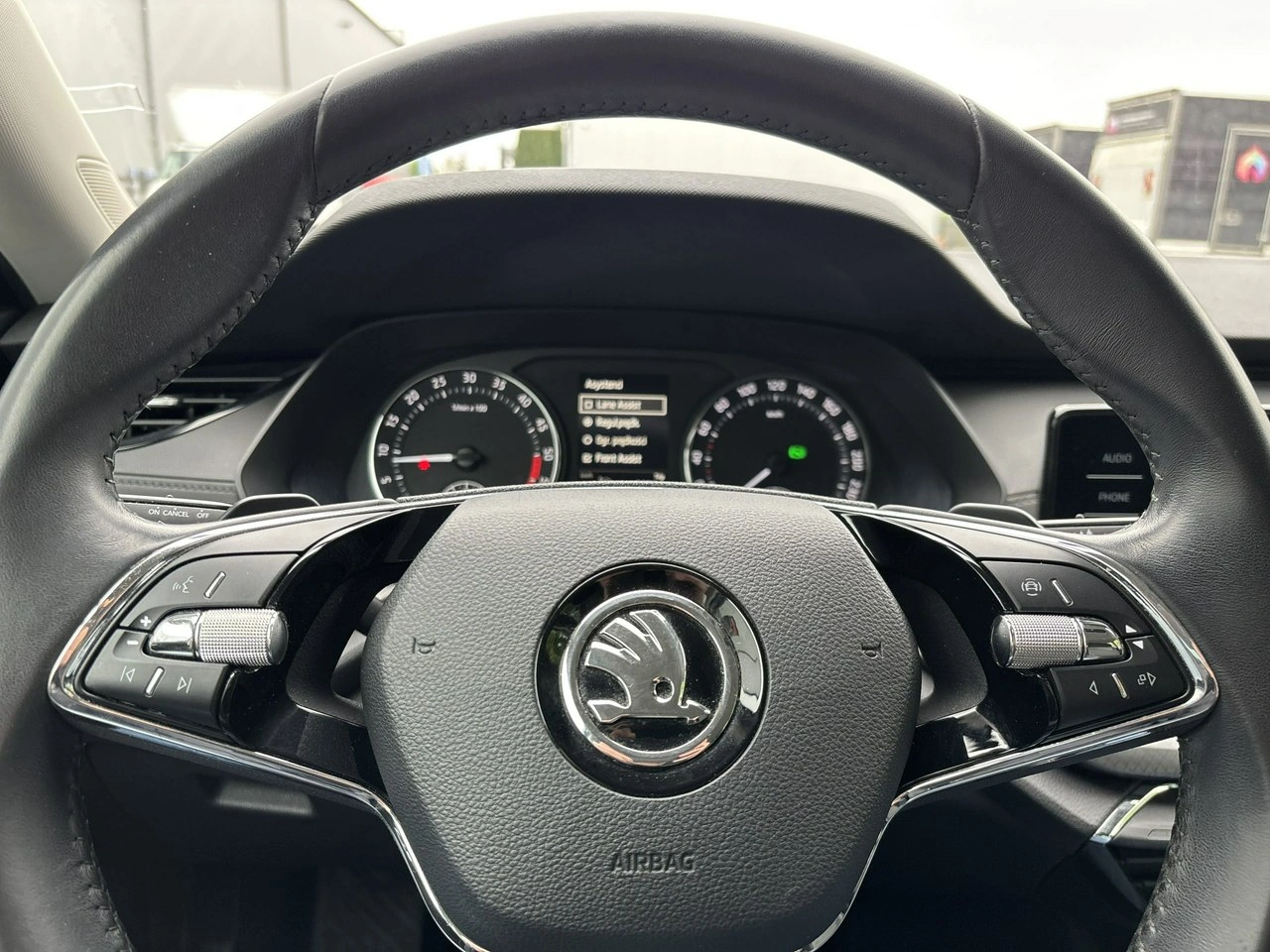 Skoda Octavia - Zdjęcie 20