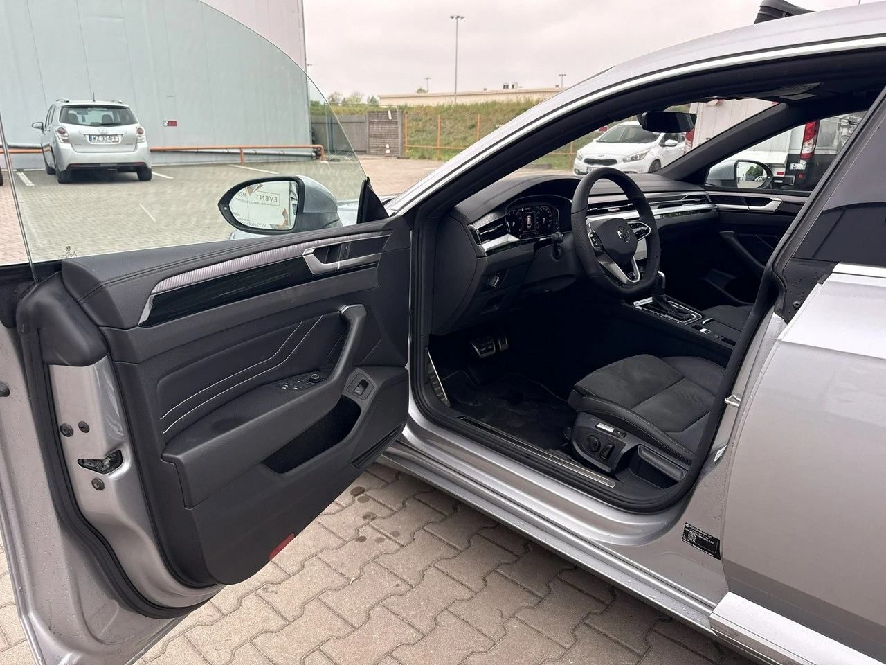 Volkswagen Arteon - Zdjęcie 10