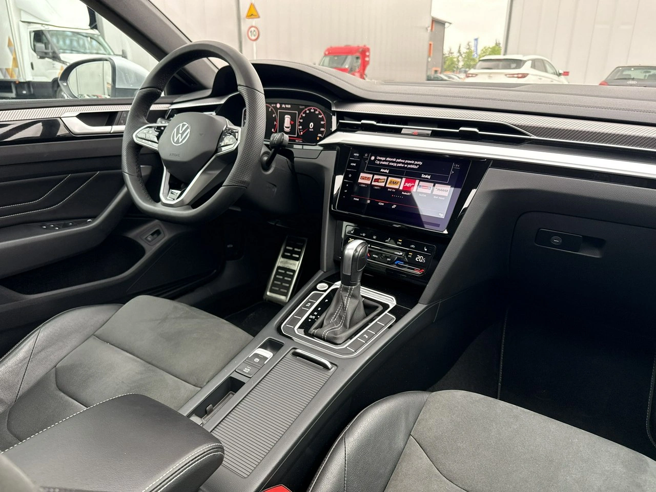 Volkswagen Arteon - Zdjęcie 22