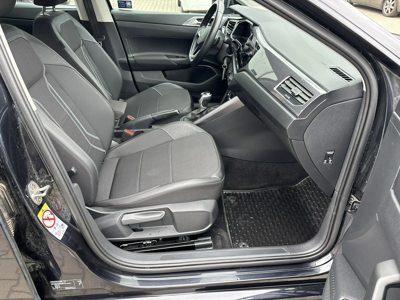 Volkswagen Taigo - Zdjęcie 16
