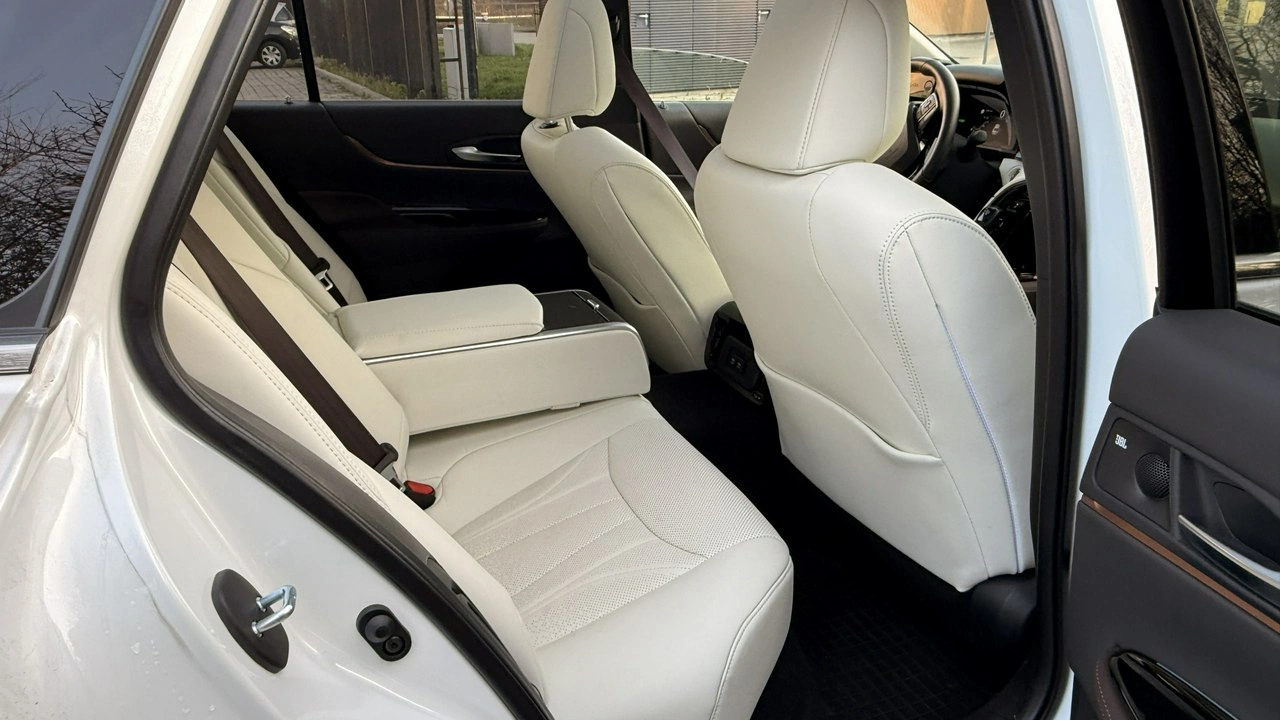 Toyota Mirai - Zdjęcie 4