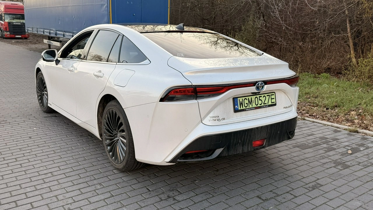 Toyota Mirai - Zdjęcie 6