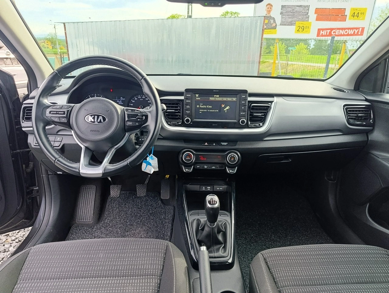 Kia Stonic - Zdjęcie 11