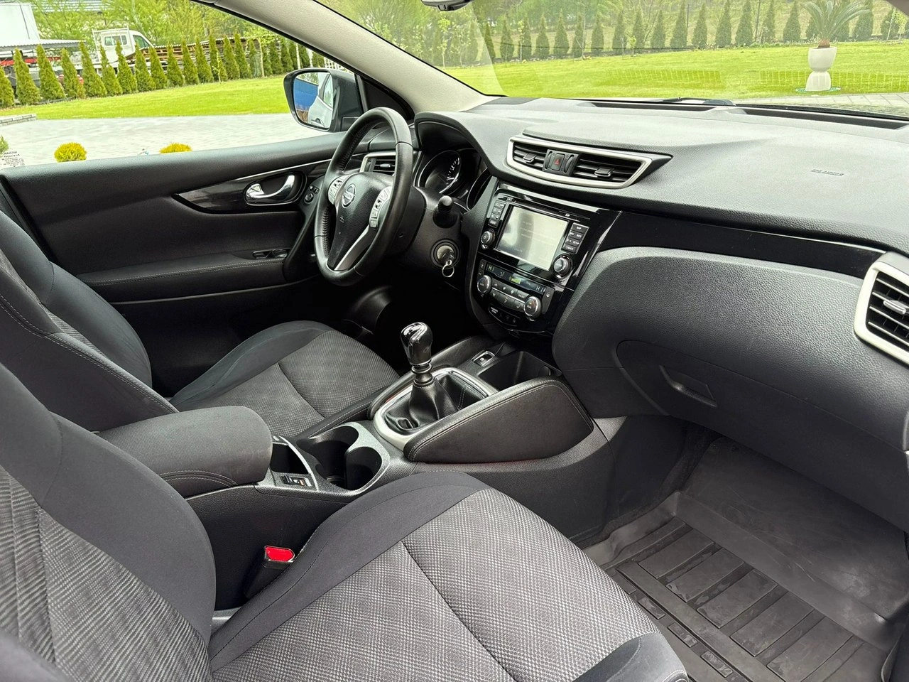 Nissan Qashqai - Zdjęcie 15
