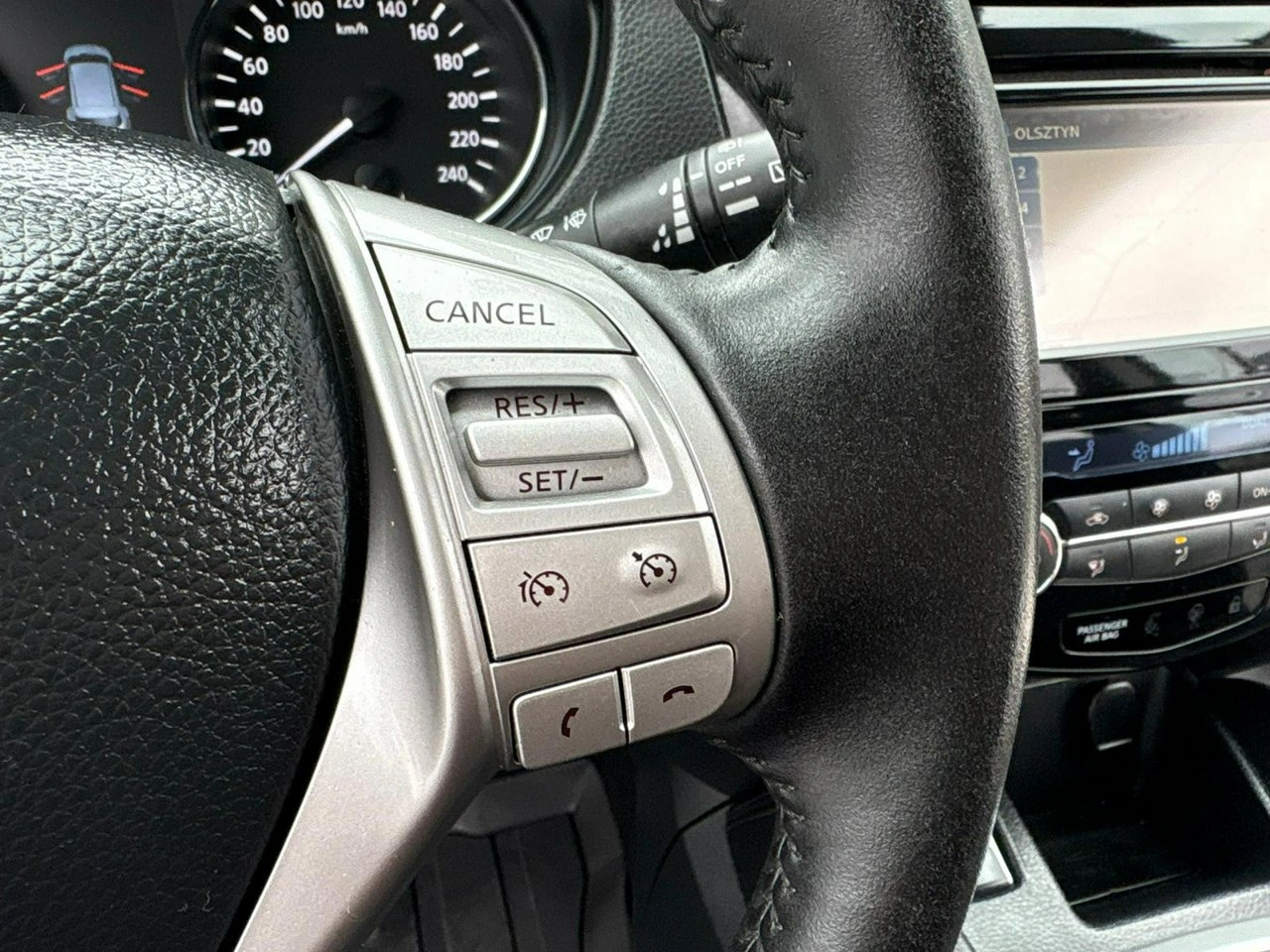 Nissan Qashqai - Zdjęcie 18