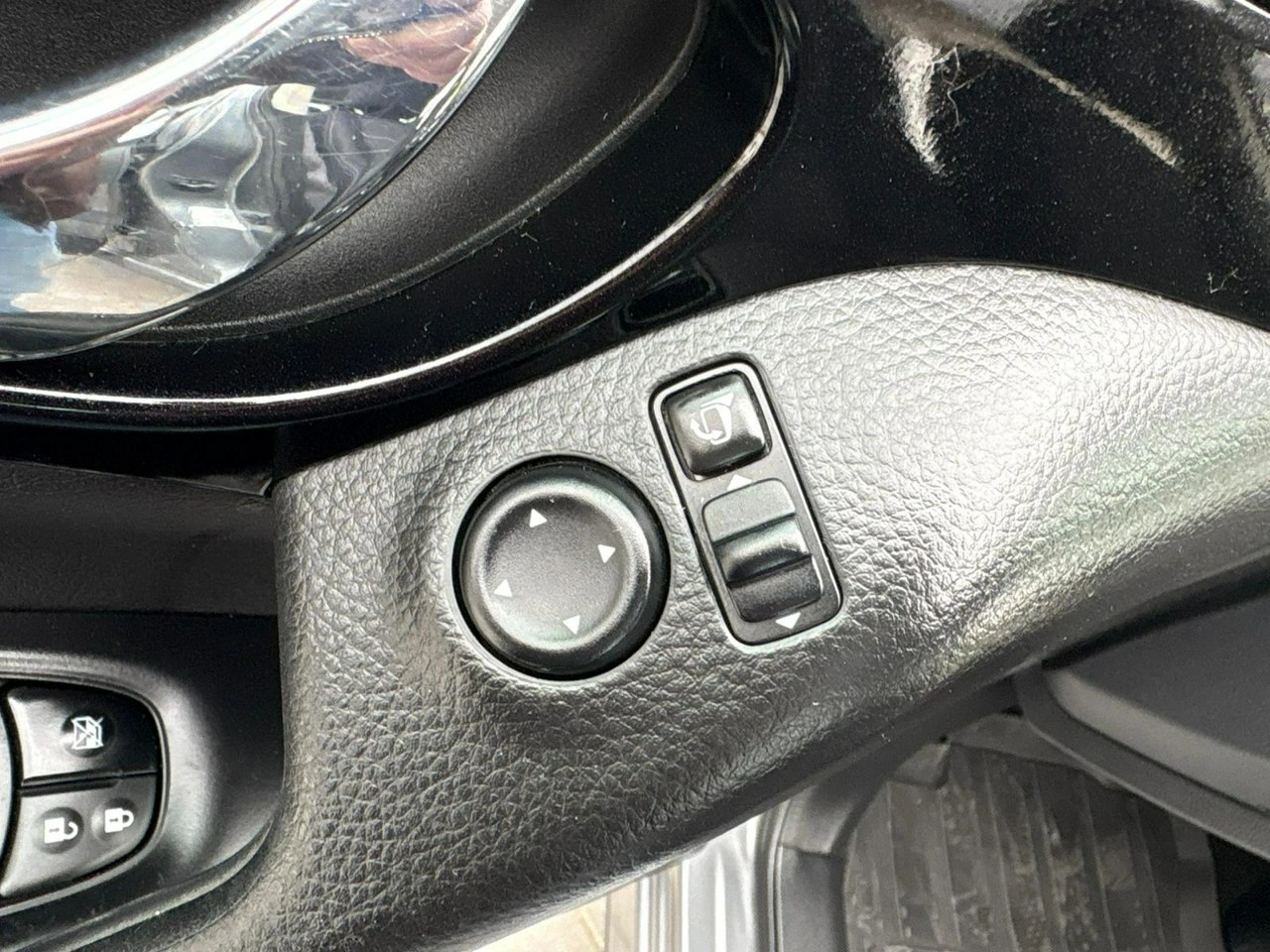 Nissan Qashqai - Zdjęcie 26