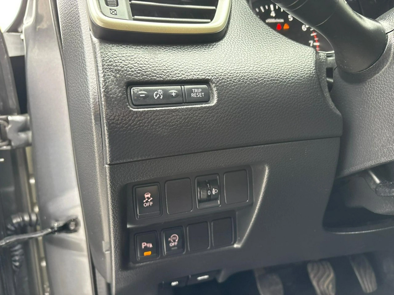 Nissan Qashqai - Zdjęcie 32