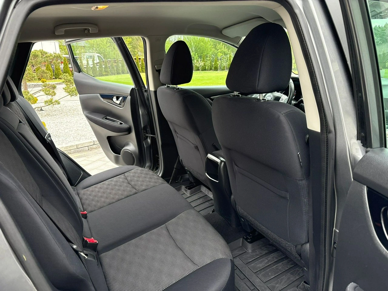 Nissan Qashqai - Zdjęcie 35