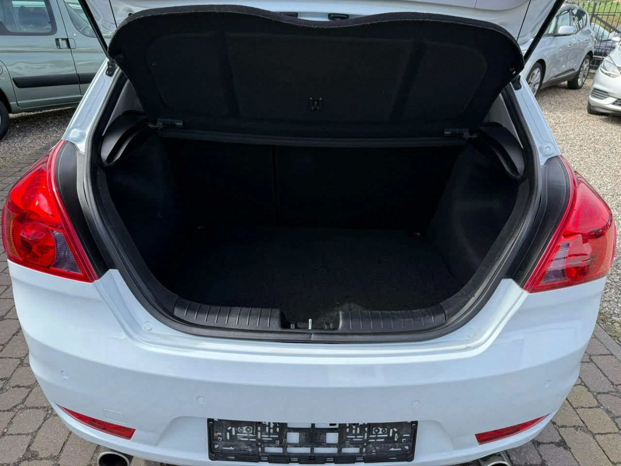 Kia Pro Cee'd - Zdjęcie 14