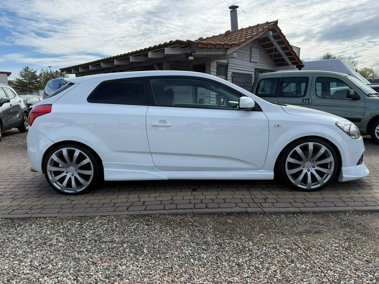 Kia Pro Cee'd - Zdjęcie 4
