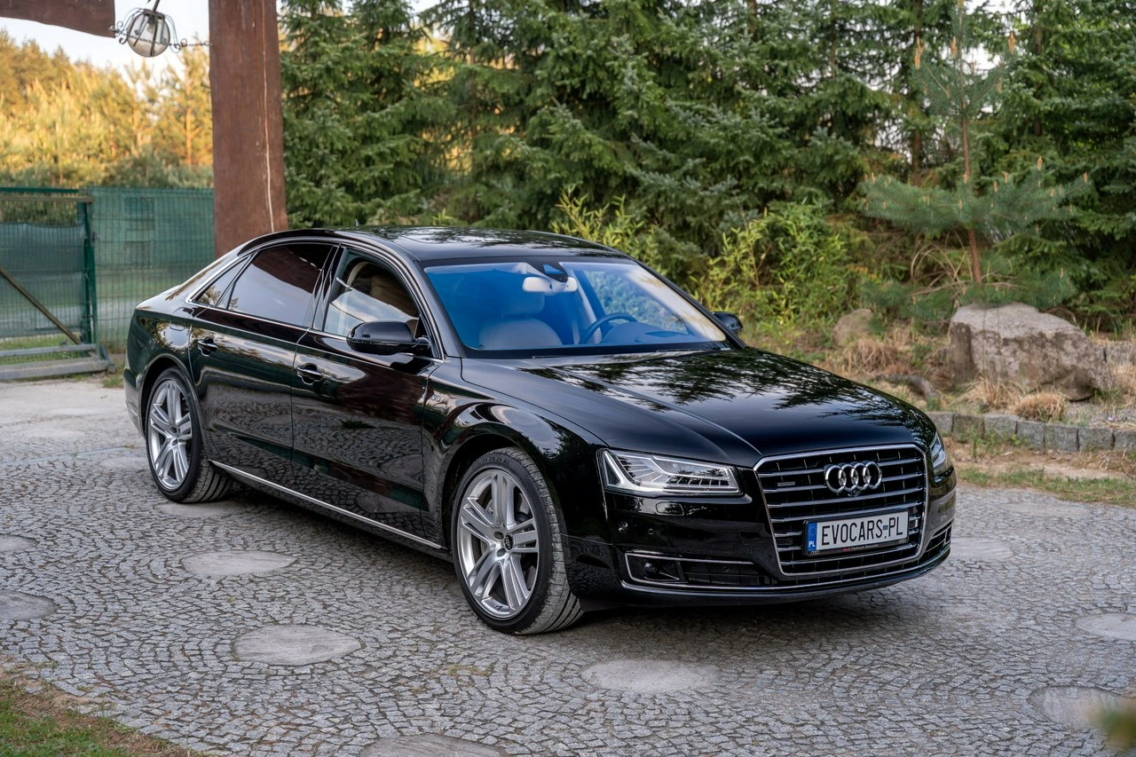 Audi A8 - Zdjęcie 22