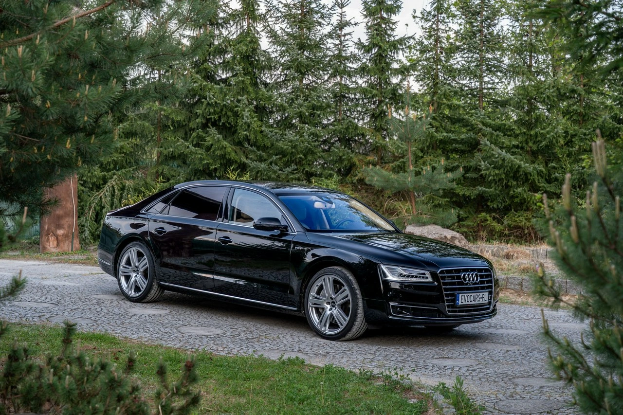 Audi A8 - Zdjęcie 28