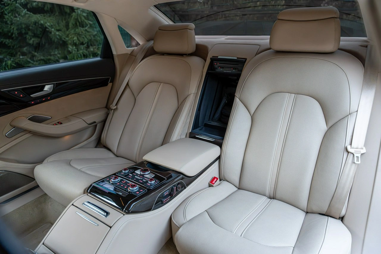 Audi A8 - Zdjęcie 68