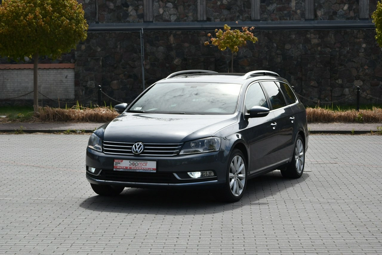 Volkswagen Passat - Zdjęcie 1