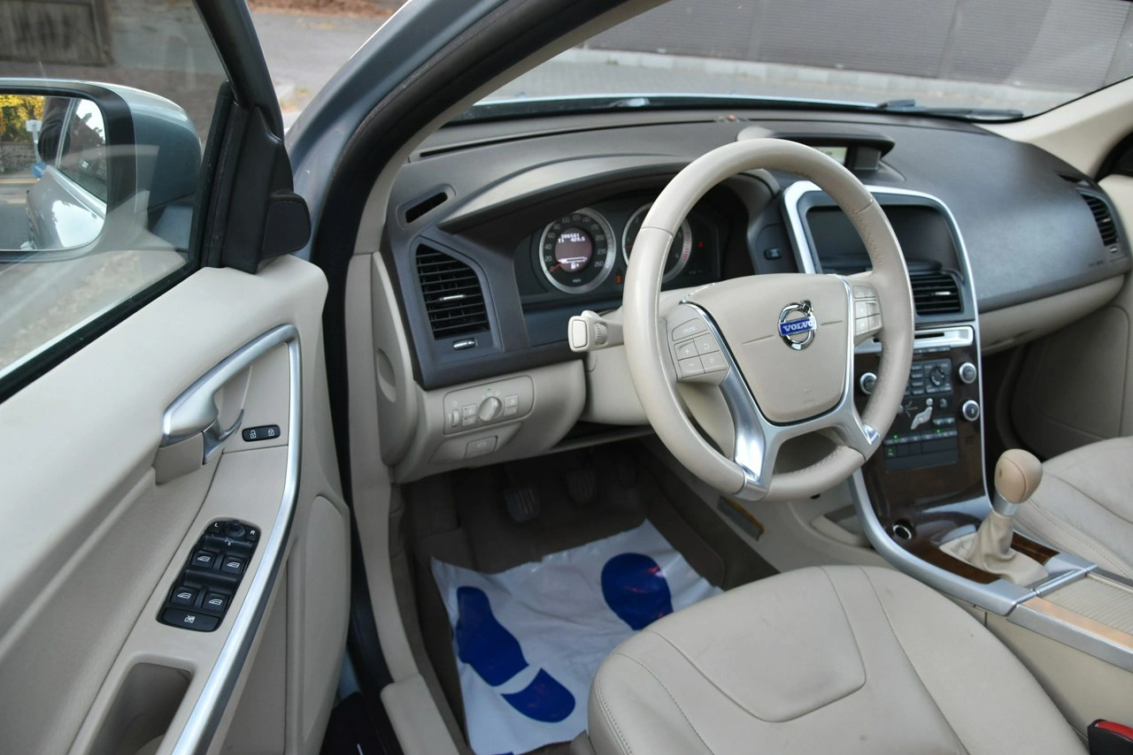 Volvo XC 60 - Zdjęcie 7