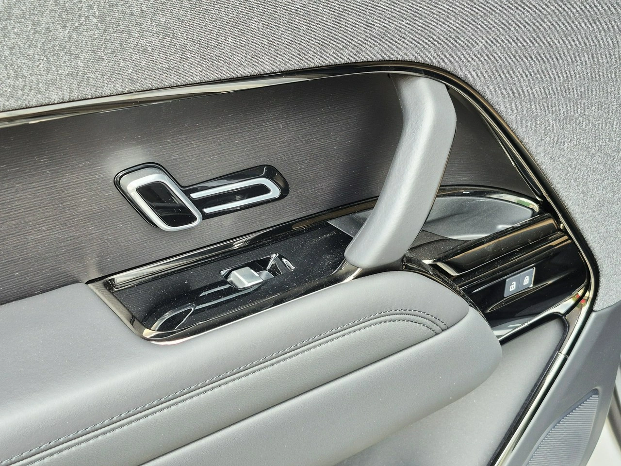 Land Rover Range Rover Sport - Zdjęcie 23