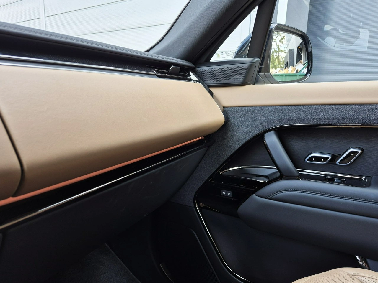 Land Rover Range Rover Sport - Zdjęcie 35