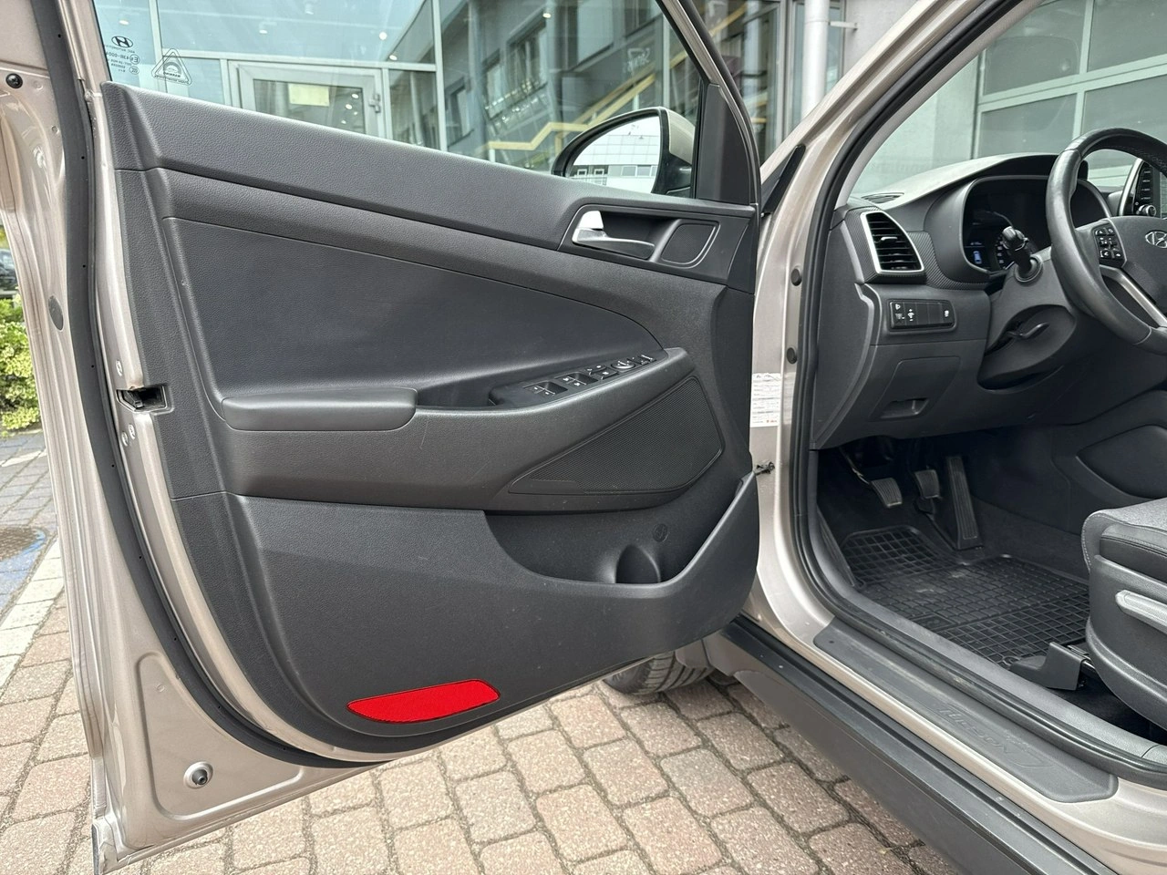 Hyundai Tucson - Zdjęcie 21