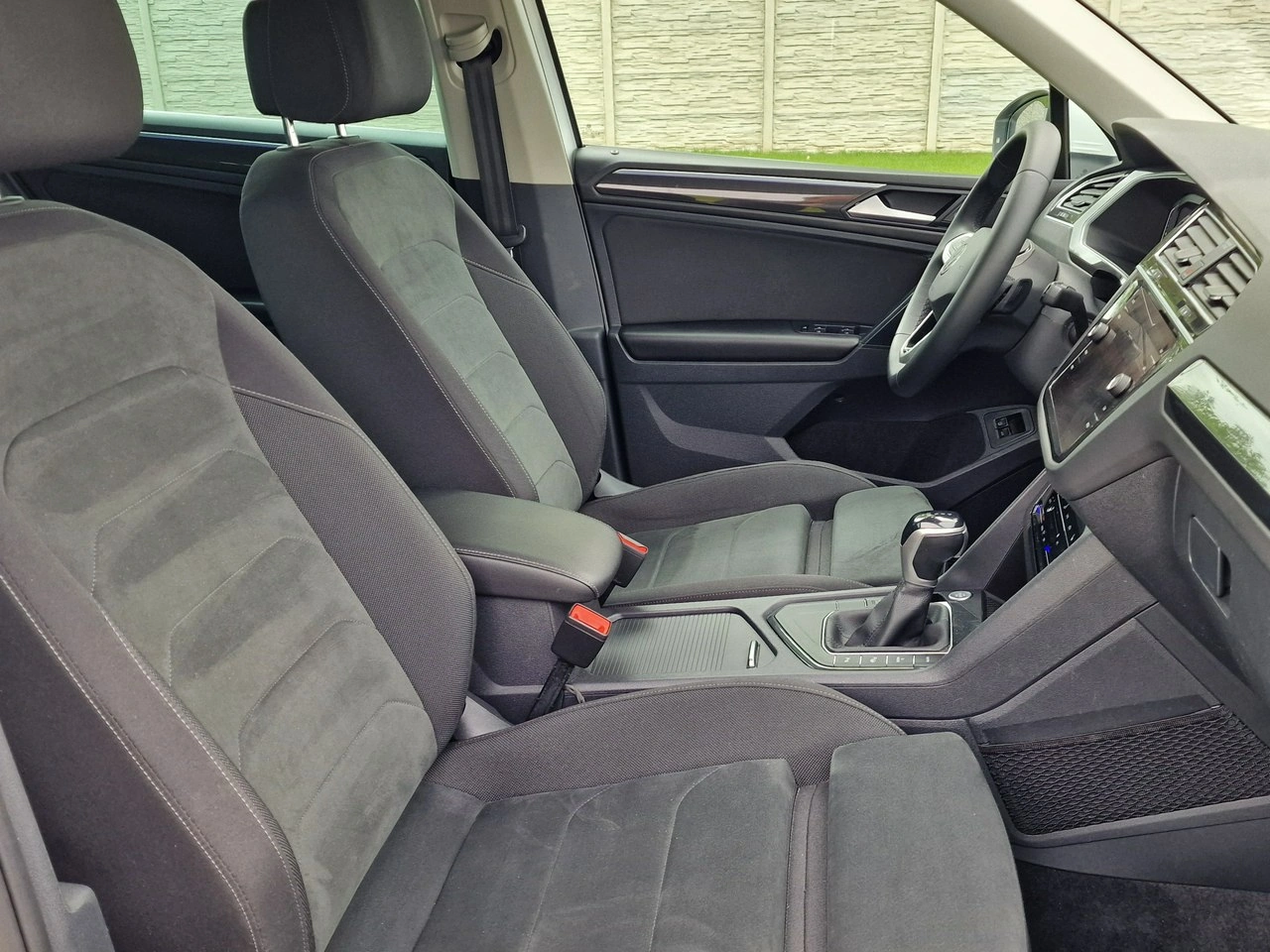 Volkswagen Tiguan - Zdjęcie 23