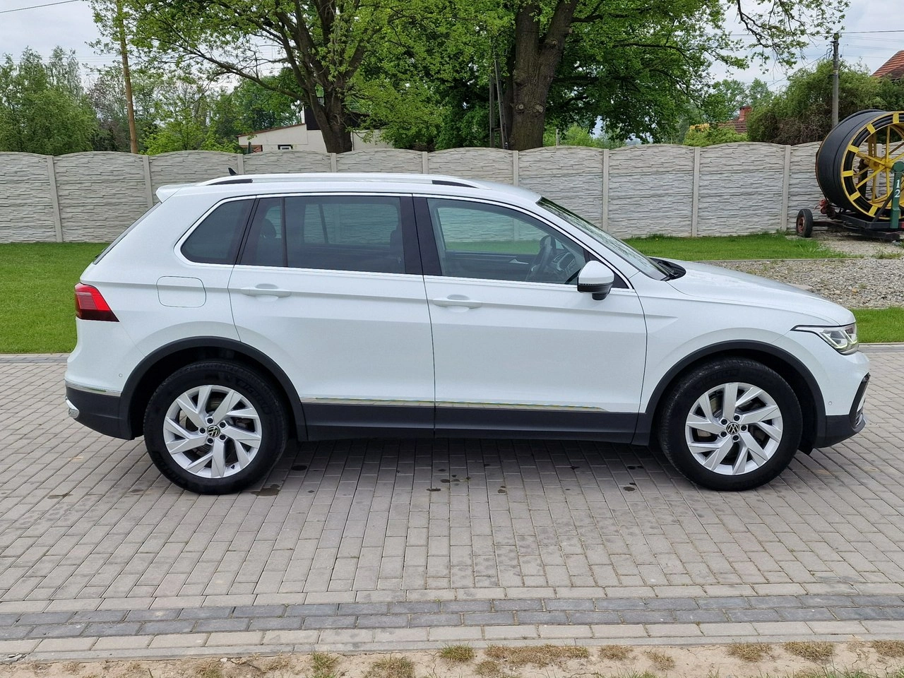 Volkswagen Tiguan - Zdjęcie 9