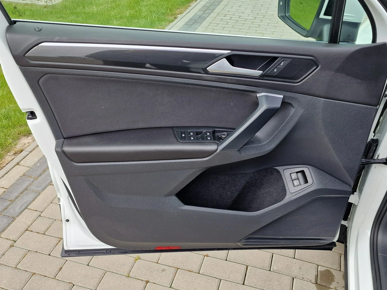 Volkswagen Tiguan - Zdjęcie 19