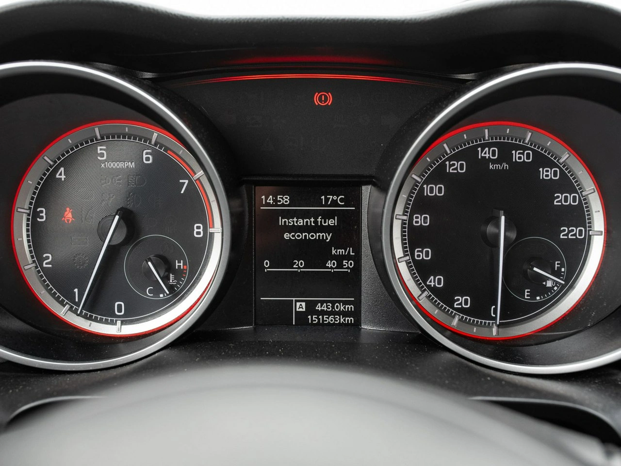 Suzuki Swift - Zdjęcie 12