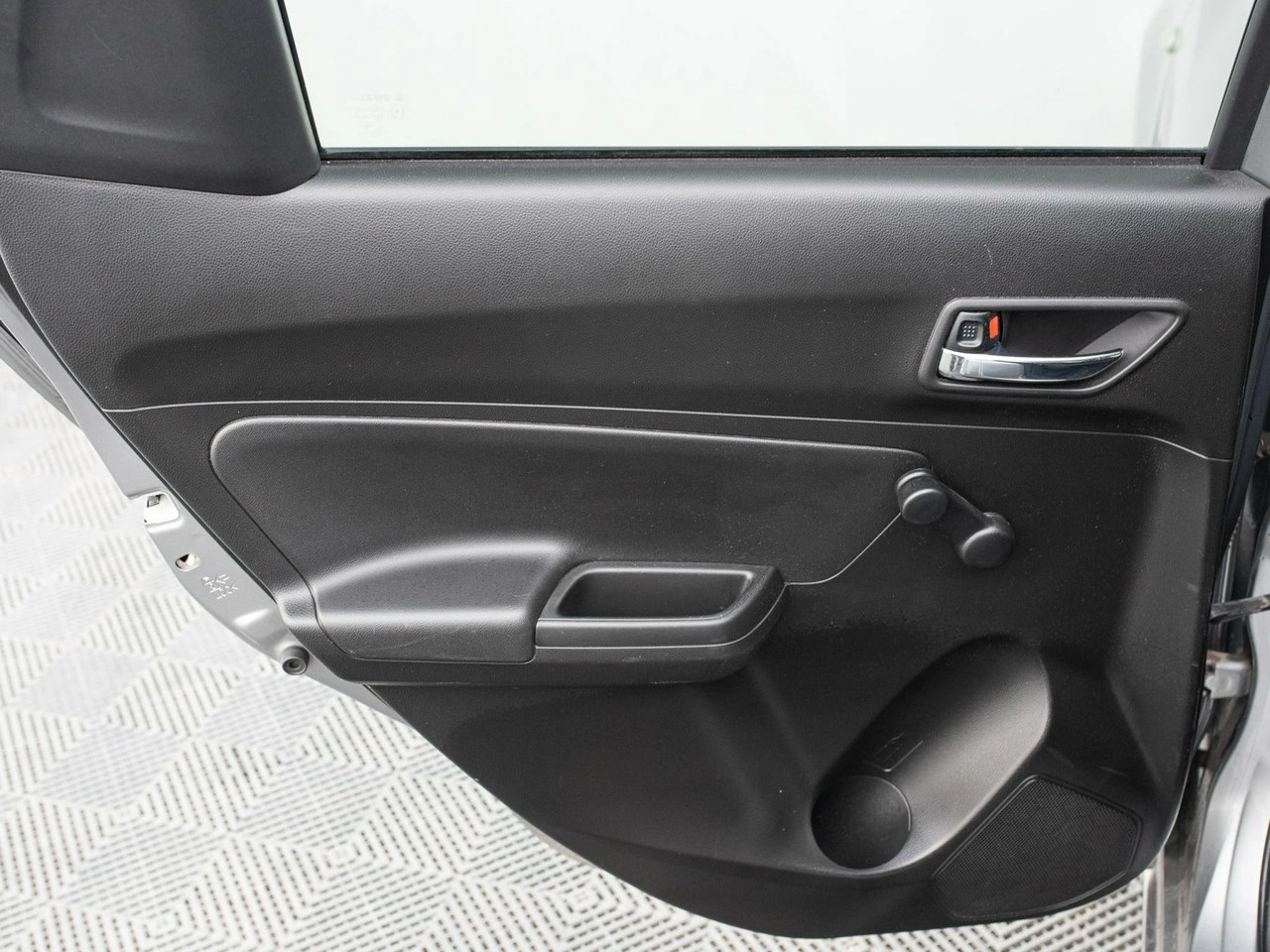 Suzuki Swift - Zdjęcie 19