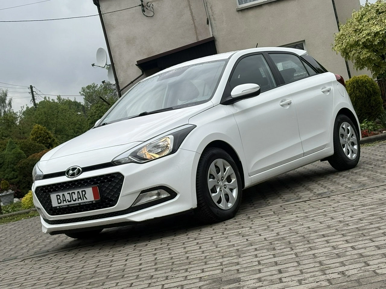 Hyundai i20 - Zdjęcie 2