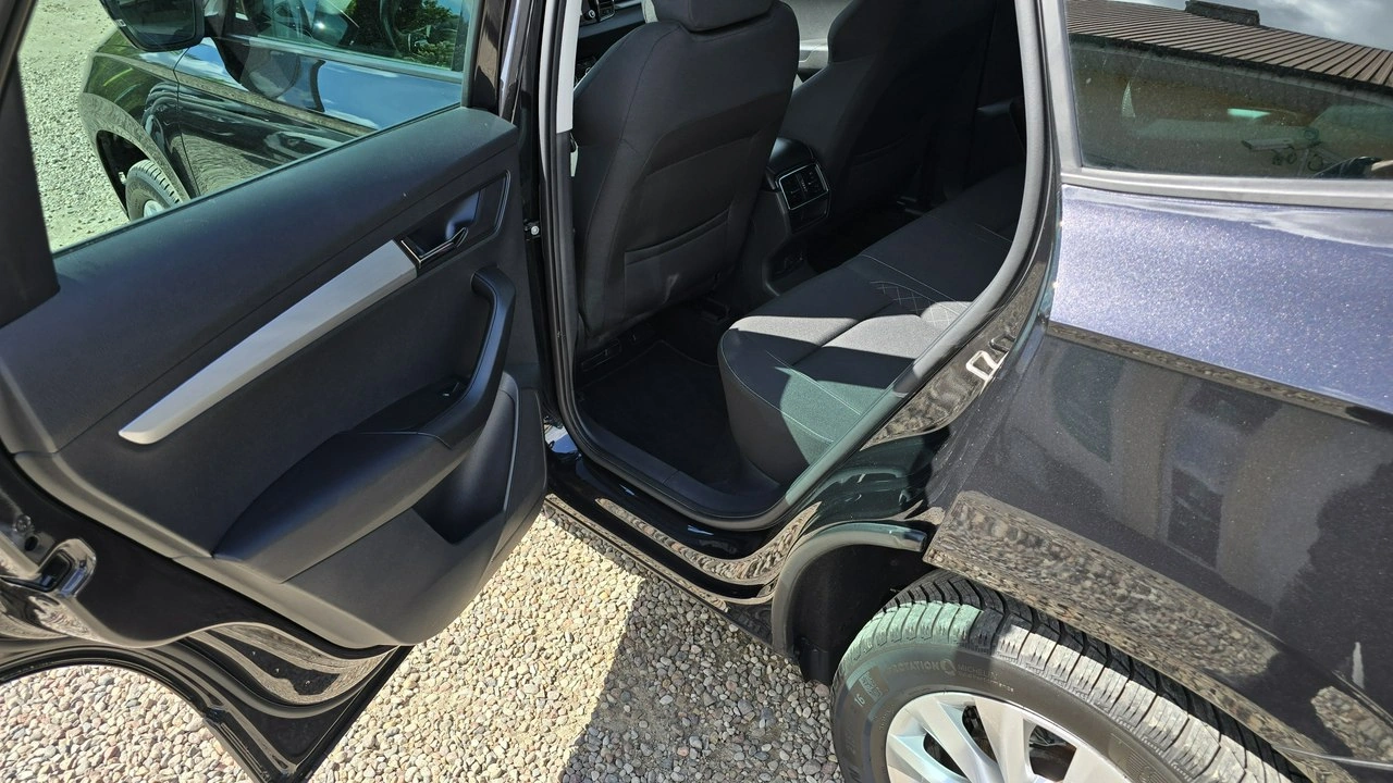 Skoda Karoq - Zdjęcie 9
