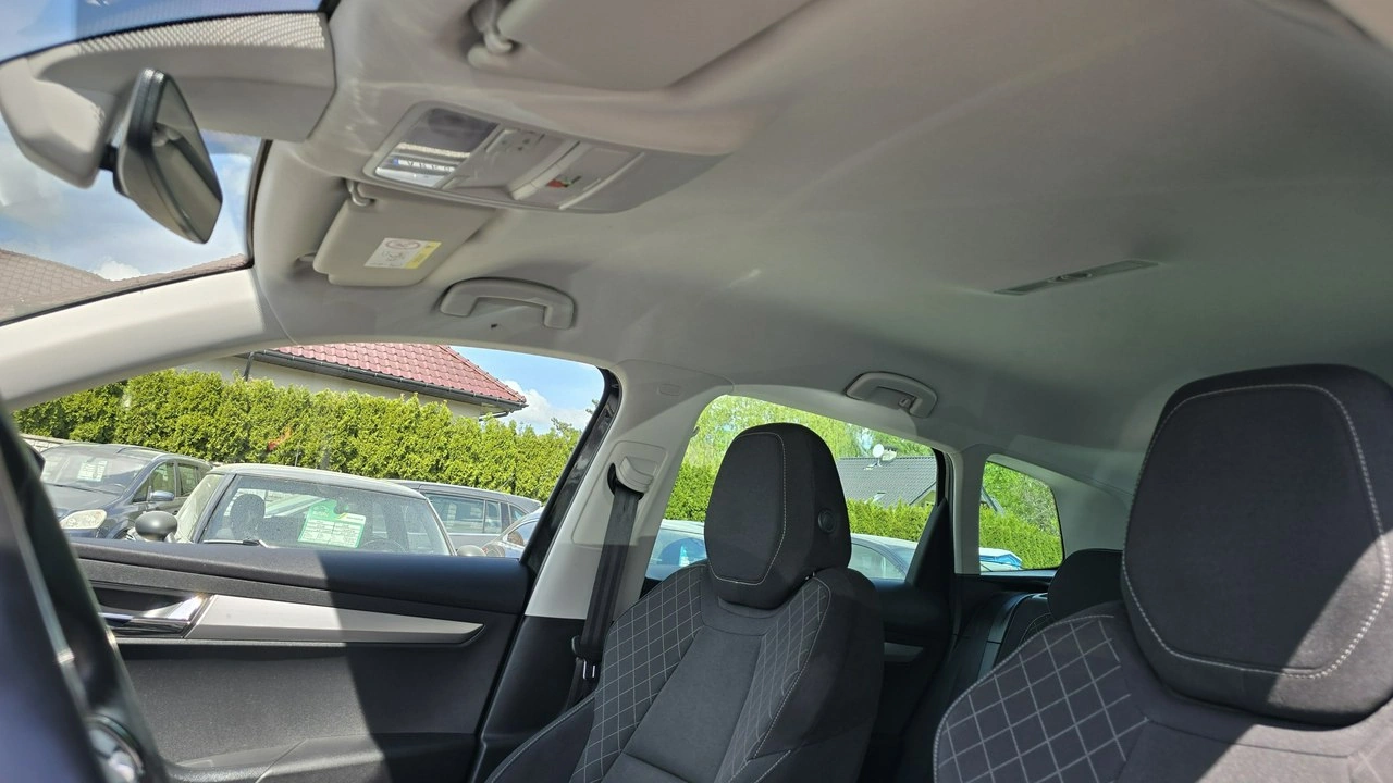 Skoda Karoq - Zdjęcie 19