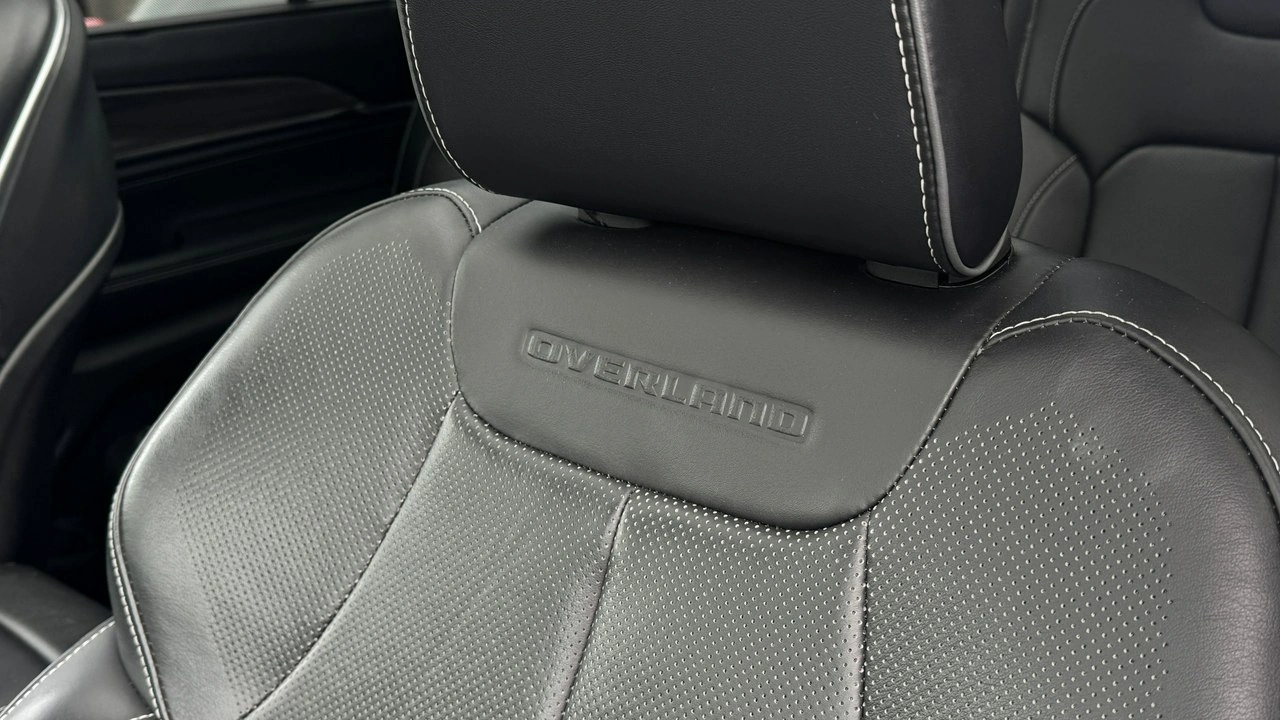 Jeep Grand Cherokee - Zdjęcie 10