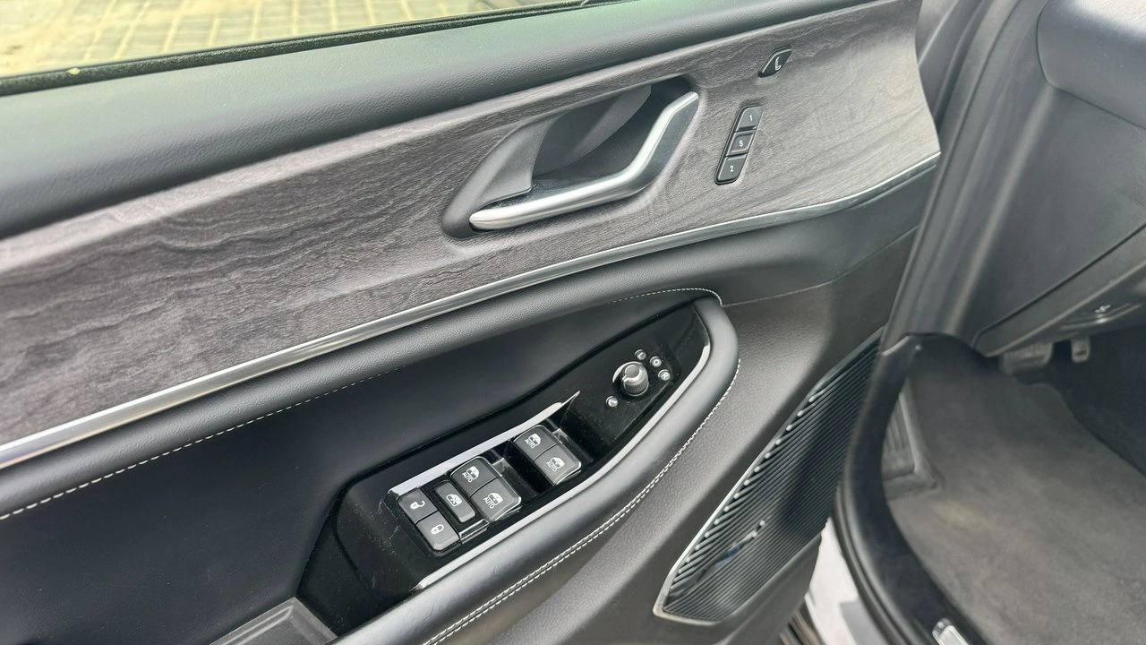 Jeep Grand Cherokee - Zdjęcie 26