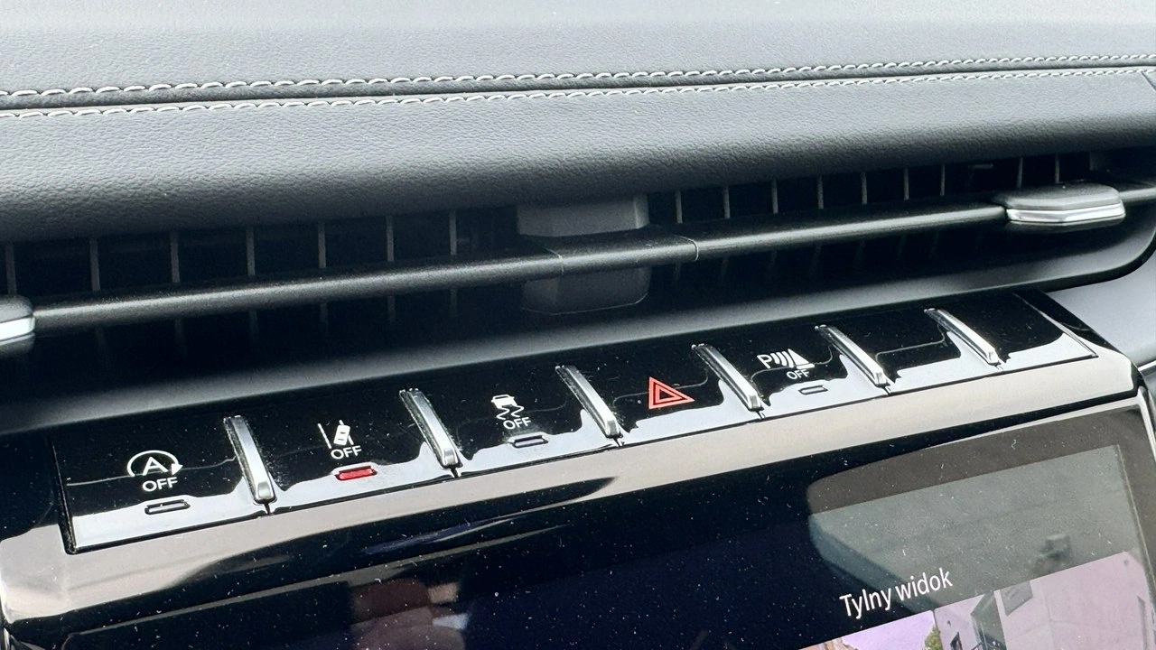 Jeep Grand Cherokee - Zdjęcie 48