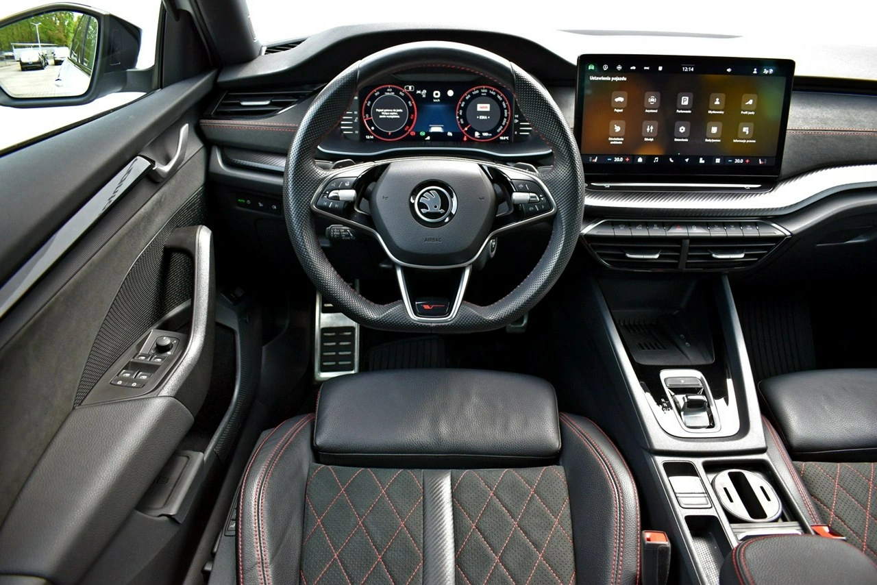 Skoda Octavia - Zdjęcie 14