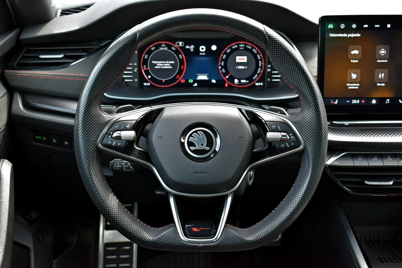 Skoda Octavia - Zdjęcie 16