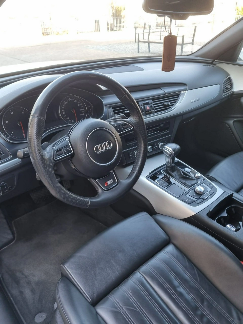 Audi A6 - Zdjęcie 9